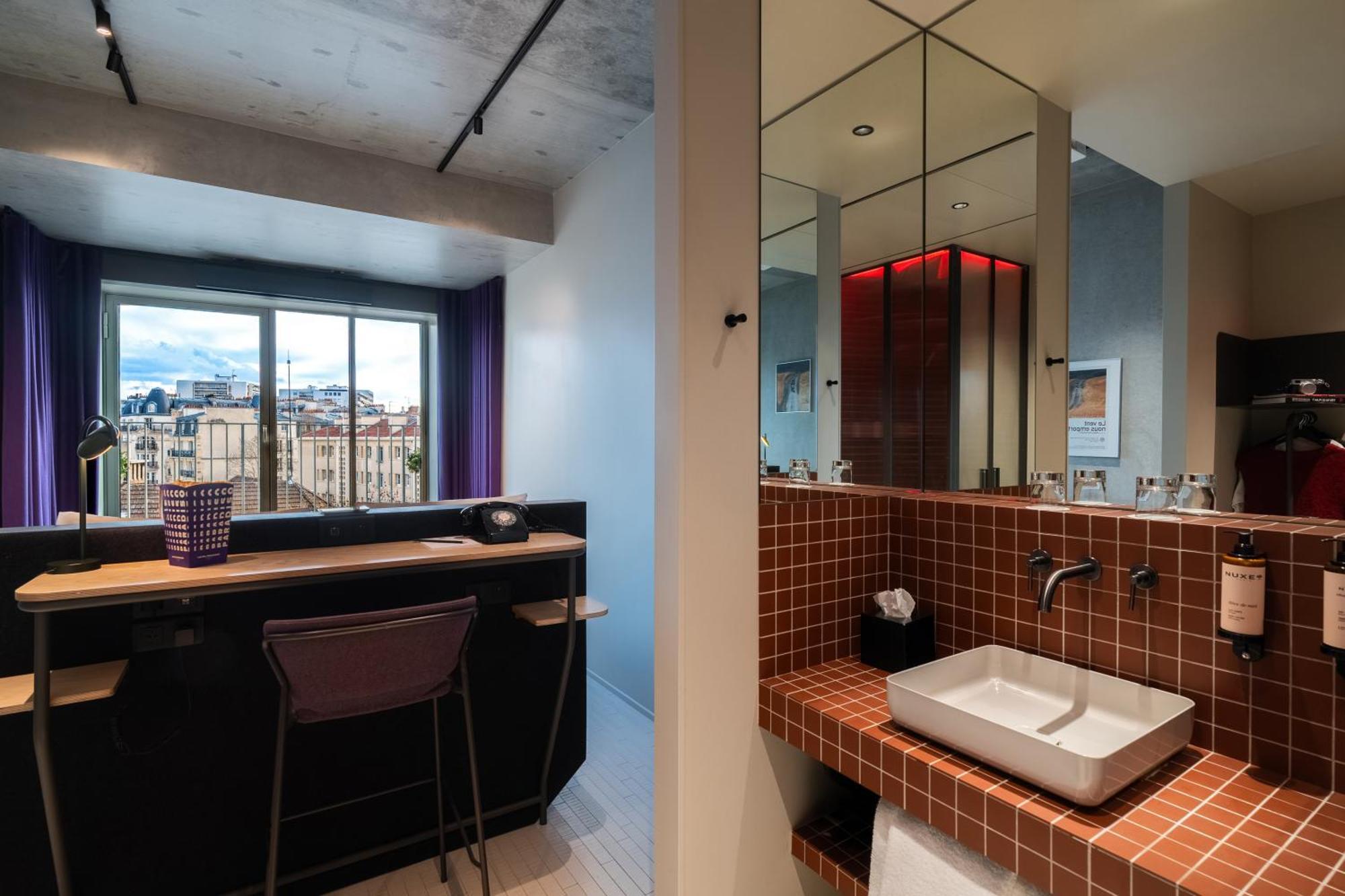 Mk2 Paradiso Nation Hotel Parigi